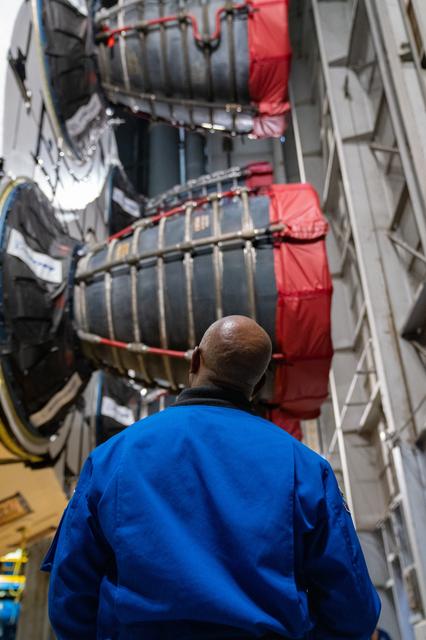 NASA image: NASA Astronaut Victor Glover Views Artemis II Rocket Stage at NASA Michoud